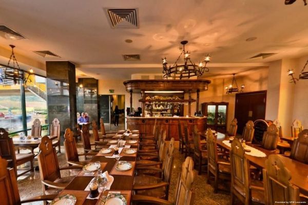 Business Hotel Conference Center & Spa (Tirgu-Mures)